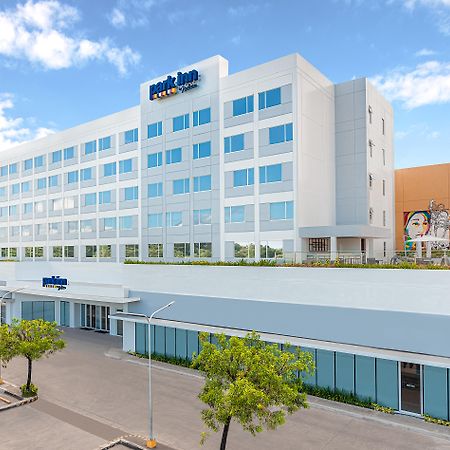 Park Inn By Radisson Bacolod Exterior foto