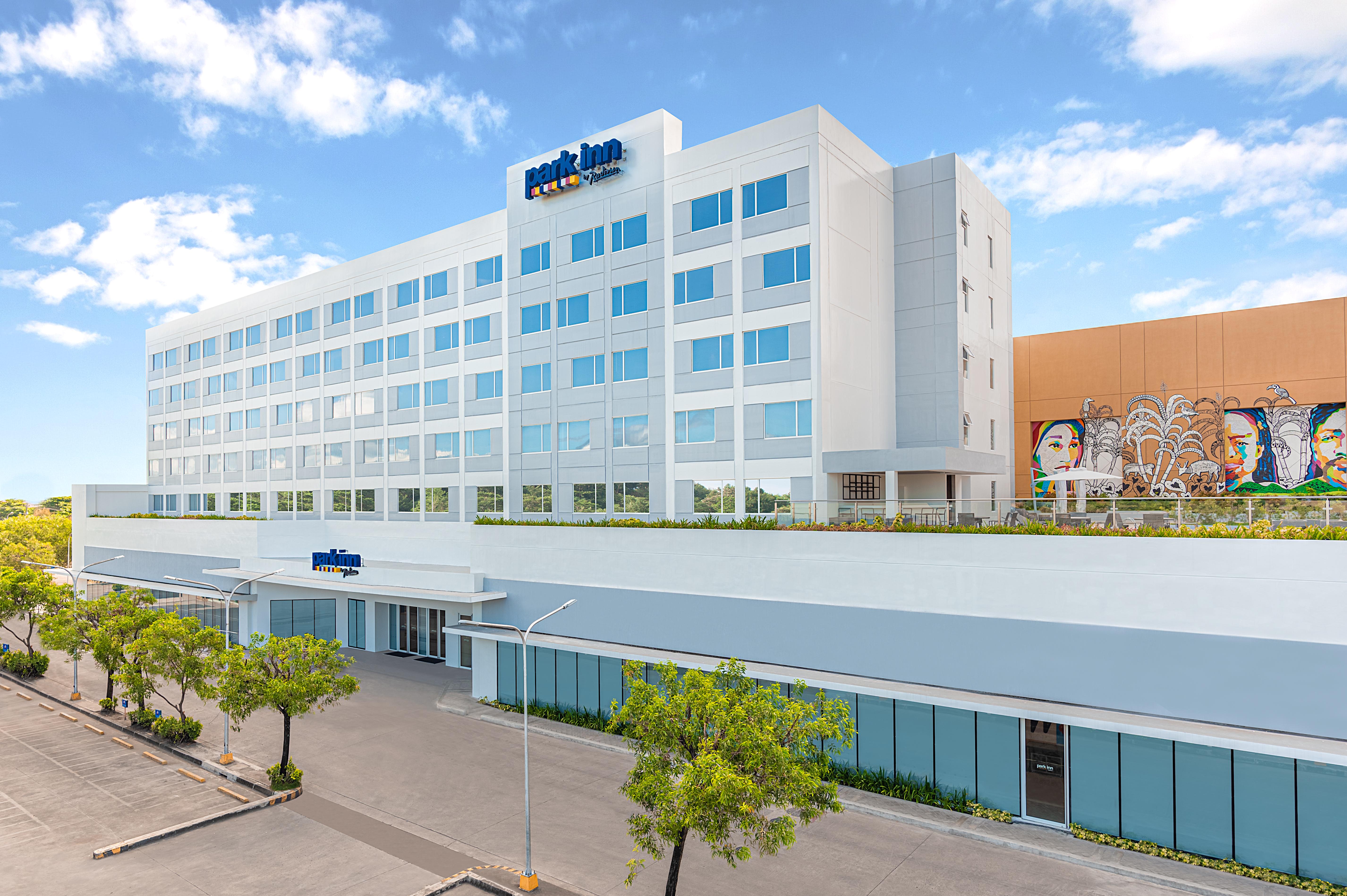 Park Inn By Radisson Bacolod Exterior foto
