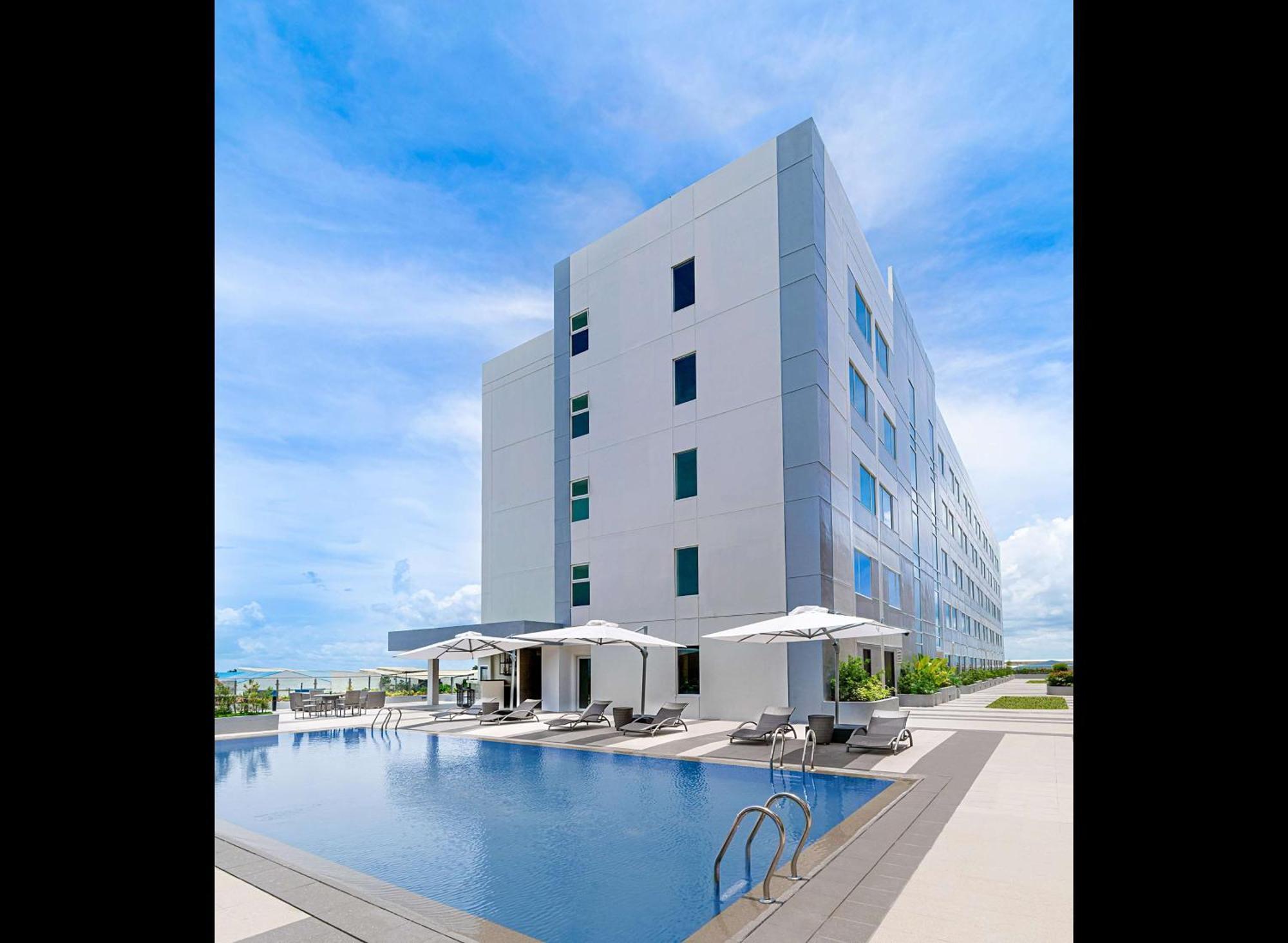 Park Inn By Radisson Bacolod Exterior foto