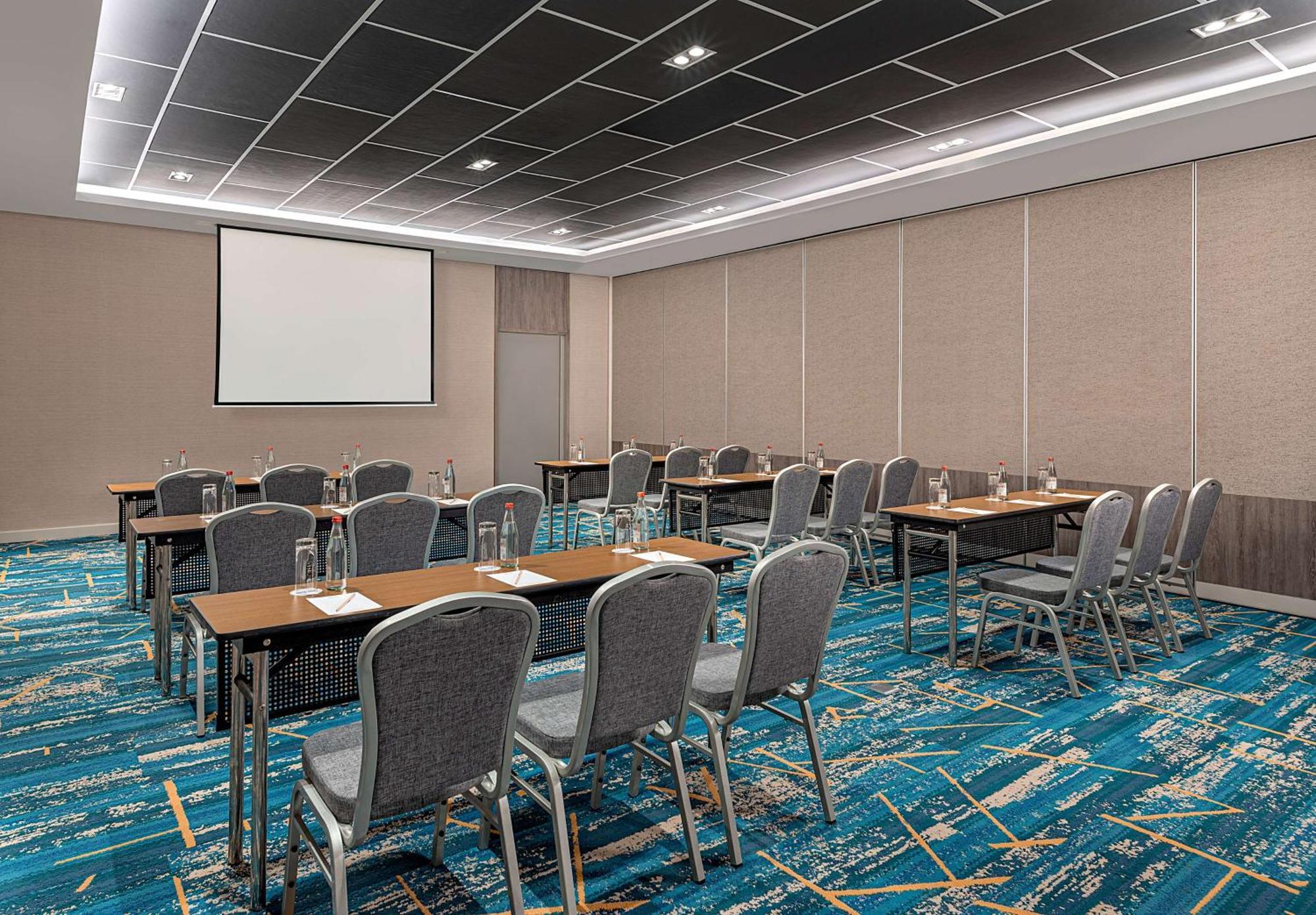 Park Inn By Radisson Bacolod Exterior foto